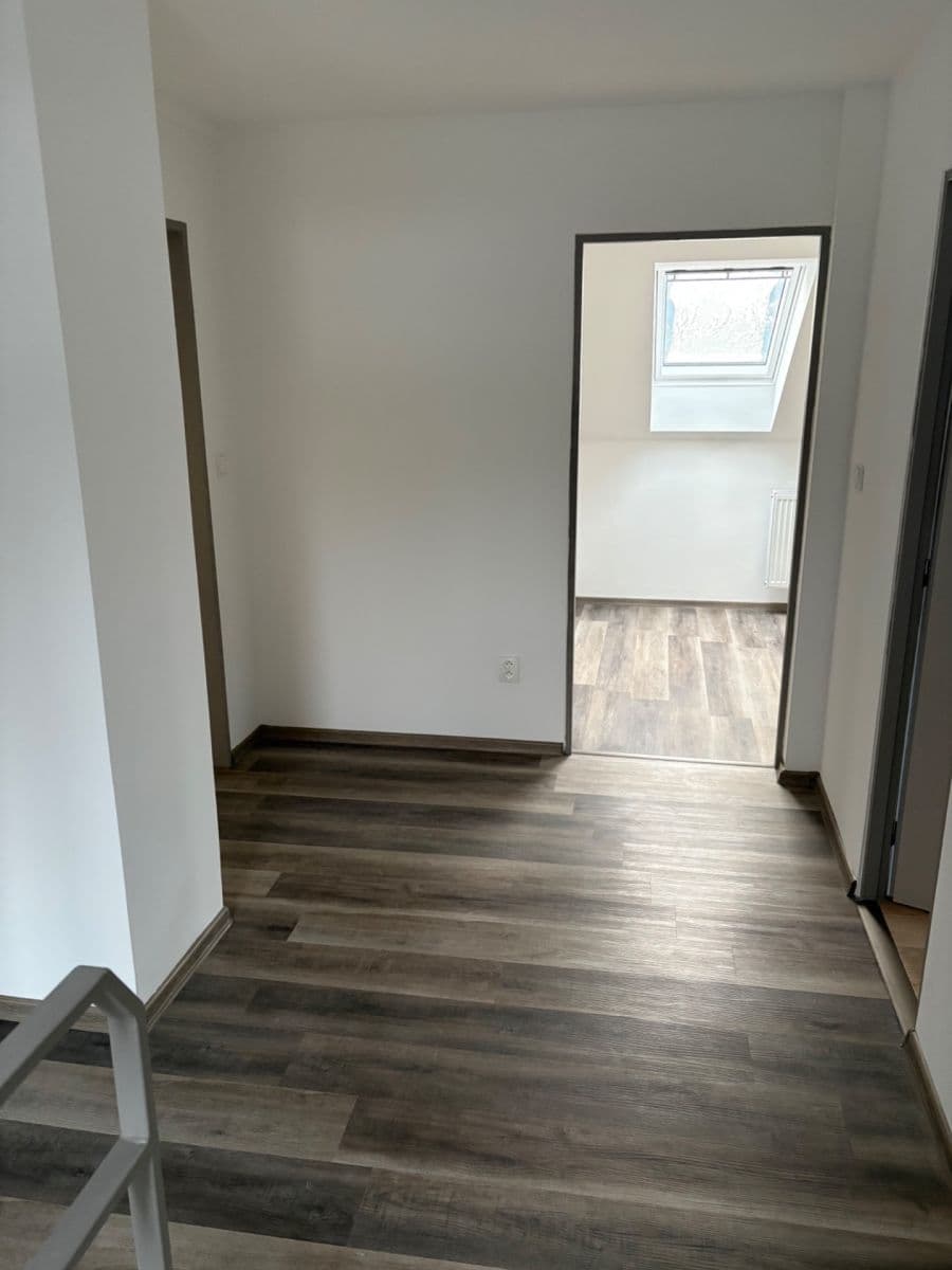 house to rent, 150 m², Čtyřkoly, Středočeský Region house to rent, 150 m², Čtyřkoly, Středočeský Region