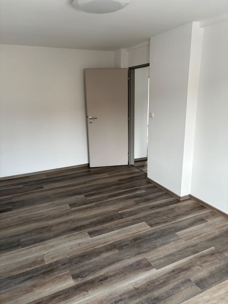 house to rent, 150 m², Čtyřkoly, Středočeský Region house to rent, 150 m², Čtyřkoly, Středočeský Region