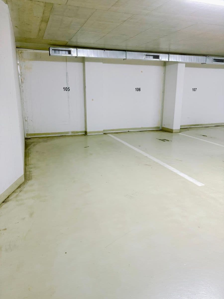 1 bedroom with open-plan kitchen flat to rent, 62 m², Komořanská, Prague, Prague 1 bedroom with open-plan kitchen flat to rent, 62 m², Komořanská, Prague, Prague