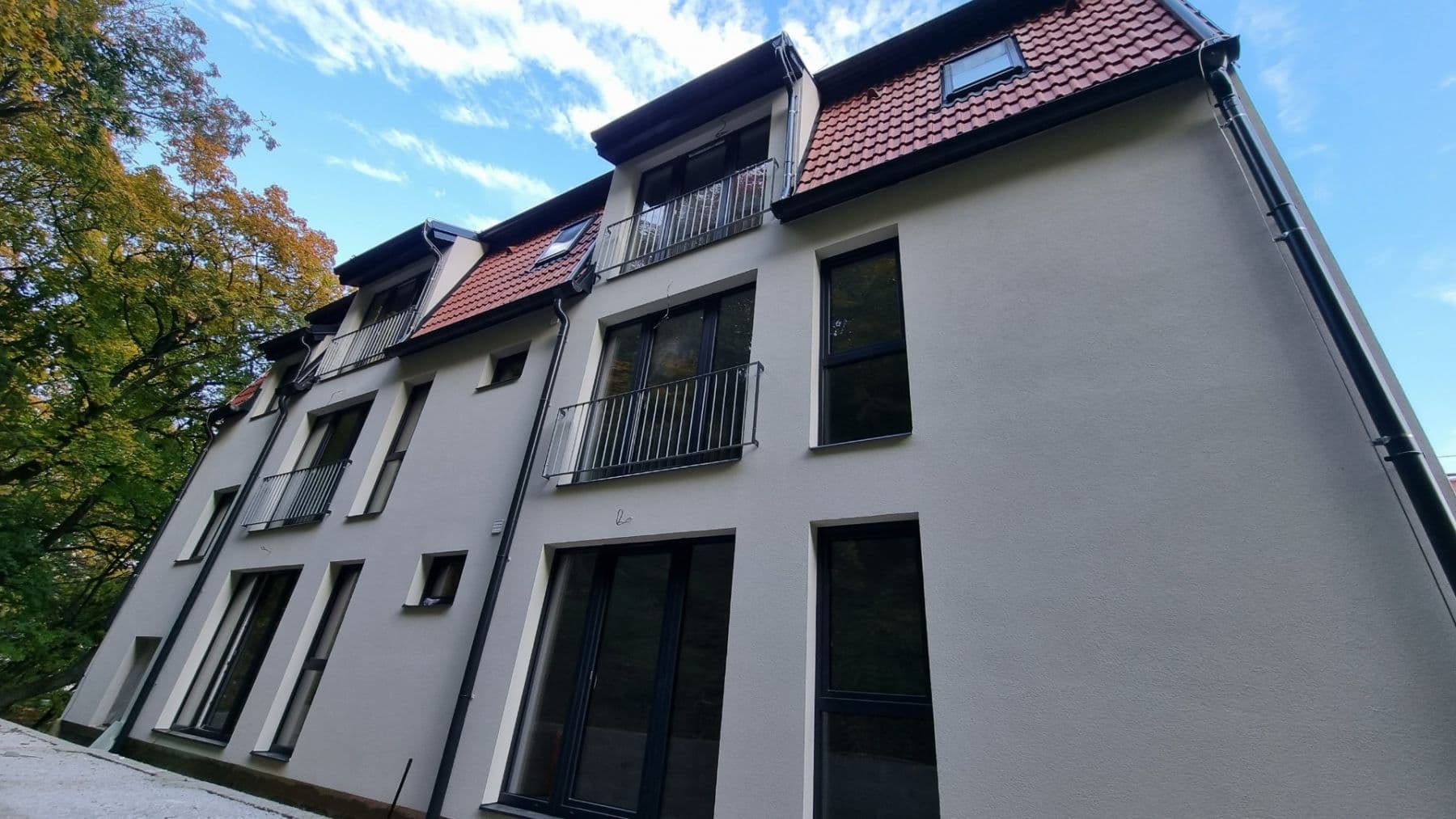 1 bedroom with open-plan kitchen flat to rent, 40 m², Pod Stárkou, Prague, Prague 1 bedroom with open-plan kitchen flat to rent, 40 m², Pod Stárkou, Prague, Prague