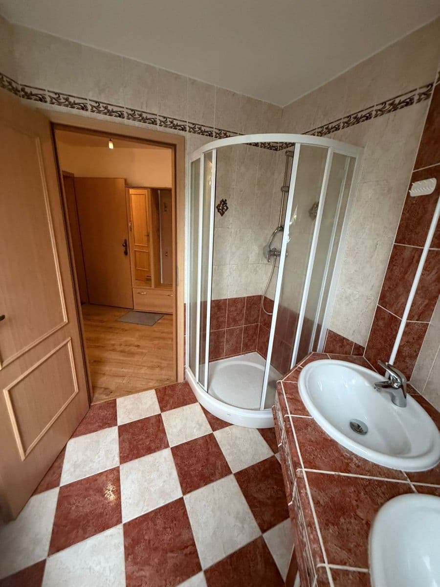 2 bedroom with open-plan kitchen flat to rent, 90 m², K Radotínu, Prague, Prague 2 bedroom with open-plan kitchen flat to rent, 90 m², K Radotínu, Prague, Prague