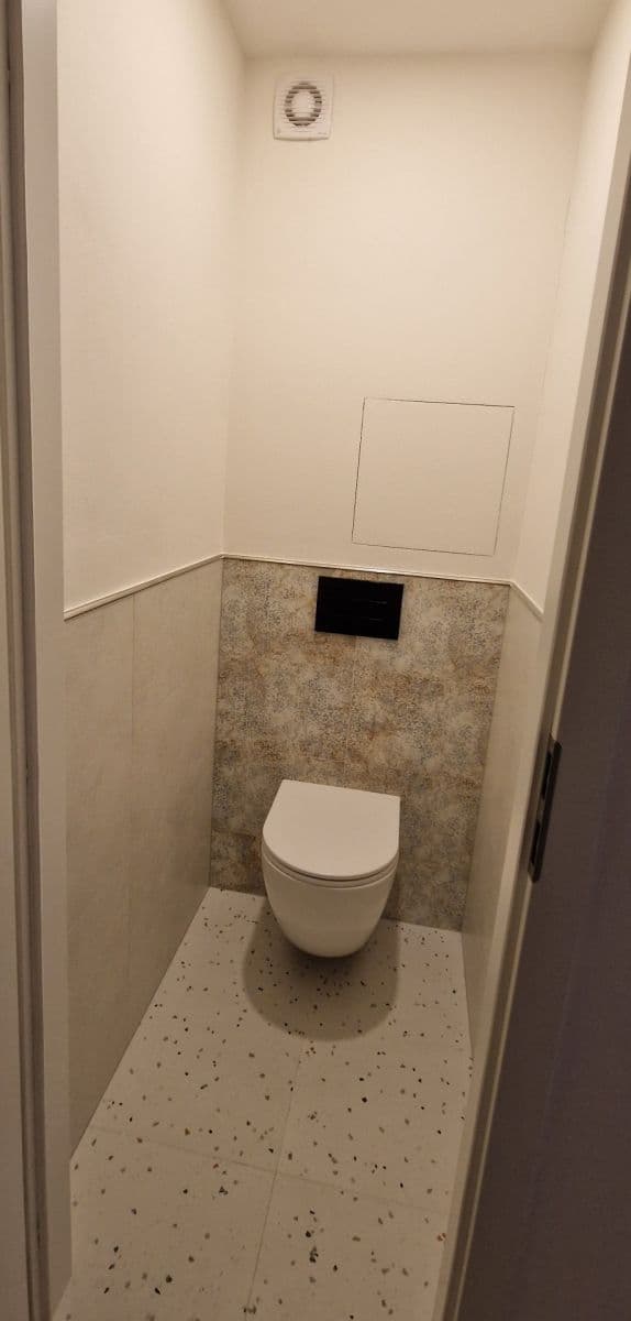 3 bedroom flat to rent, 55 m², Varnsdorfská, Prague, Prague 3 bedroom flat to rent, 55 m², Varnsdorfská, Prague, Prague