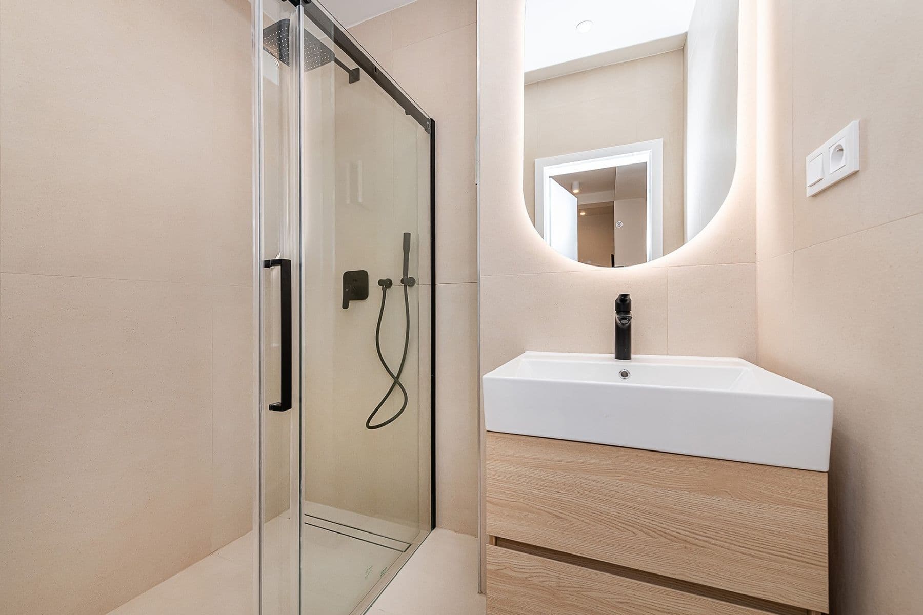 1 bedroom with open-plan kitchen flat for sale, 53 m², Budějovická, Prague, Prague 1 bedroom with open-plan kitchen flat for sale, 53 m², Budějovická, Prague, Prague