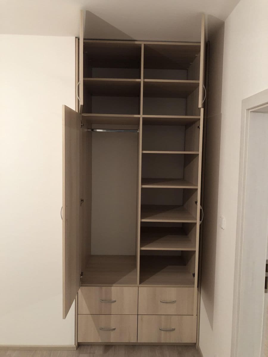 1 bedroom with open-plan kitchen flat to rent, 53 m², Makedonská, Prague, Prague 1 bedroom with open-plan kitchen flat to rent, 53 m², Makedonská, Prague, Prague