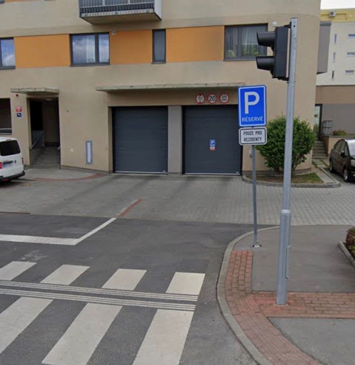 garage to rent, 14 m², Nárožní, Prague, Prague garage to rent, 14 m², Nárožní, Prague, Prague