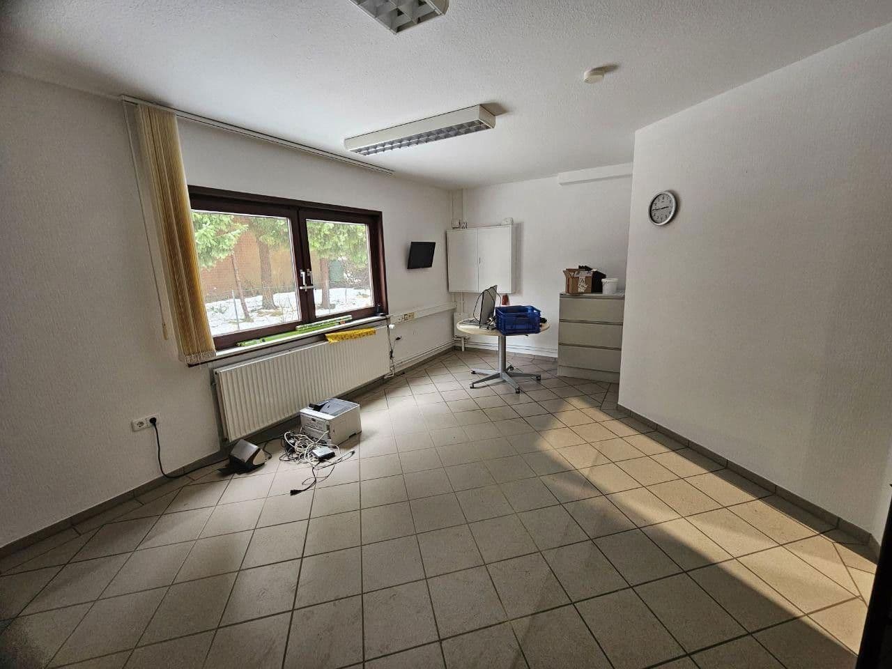 non-residential property to rent, 4,000 m², Tostedt, Lower Saxony non-residential property to rent, 4,000 m², Tostedt, Lower Saxony