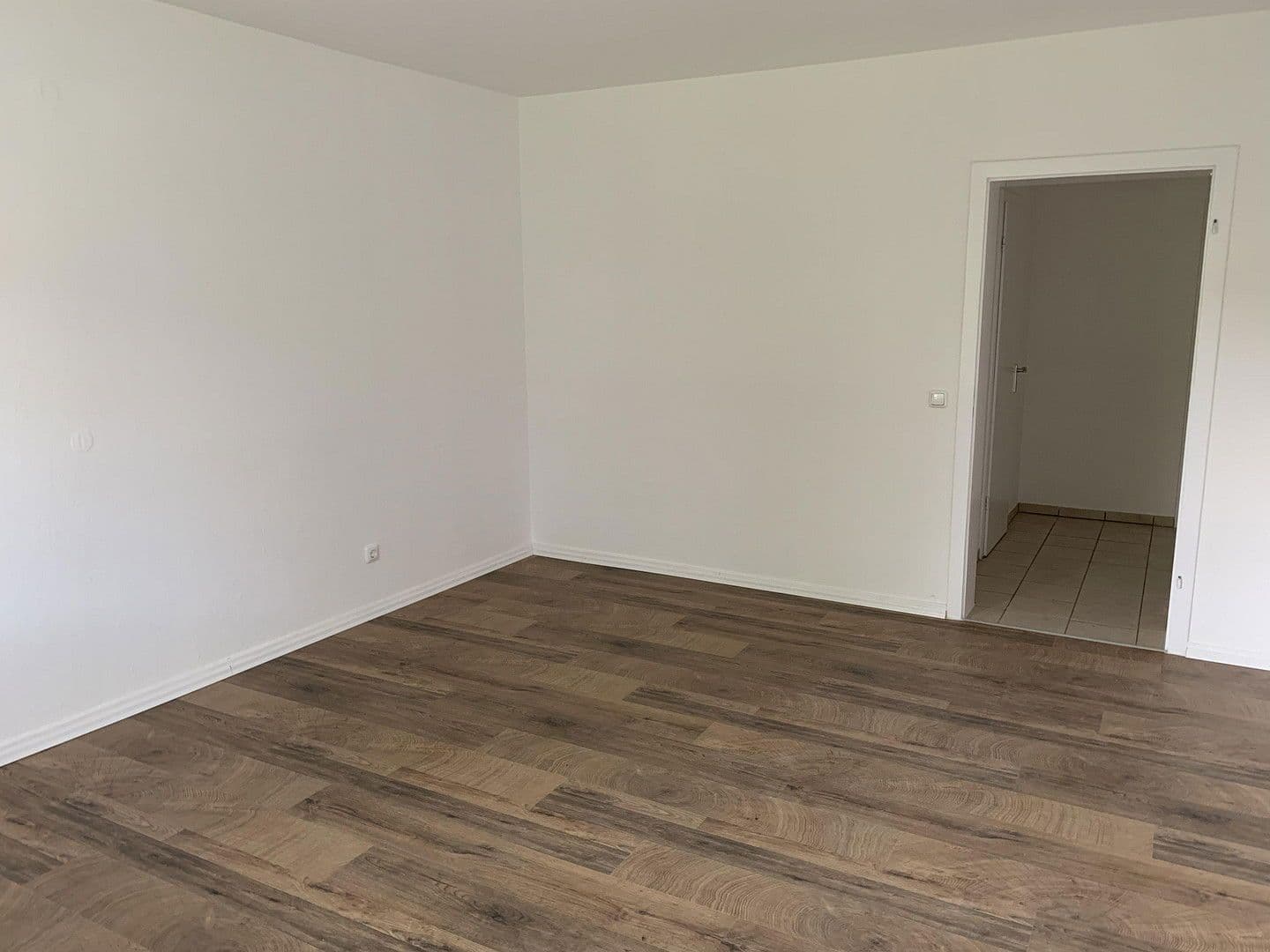 1 bedroom with open-plan kitchen flat to rent, 61 m², Schlangenwallstraße 5, Gelsenkirchen, North Rhine-Westphalia 1 bedroom with open-plan kitchen flat to rent, 61 m², Schlangenwallstraße 5, Gelsenkirchen, North Rhine-Westphalia