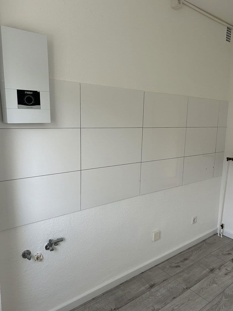 3 bedroom flat to rent, 68 m², Curieweg 12, Düsseldorf, North Rhine-Westphalia 3 bedroom flat to rent, 68 m², Curieweg 12, Düsseldorf, North Rhine-Westphalia