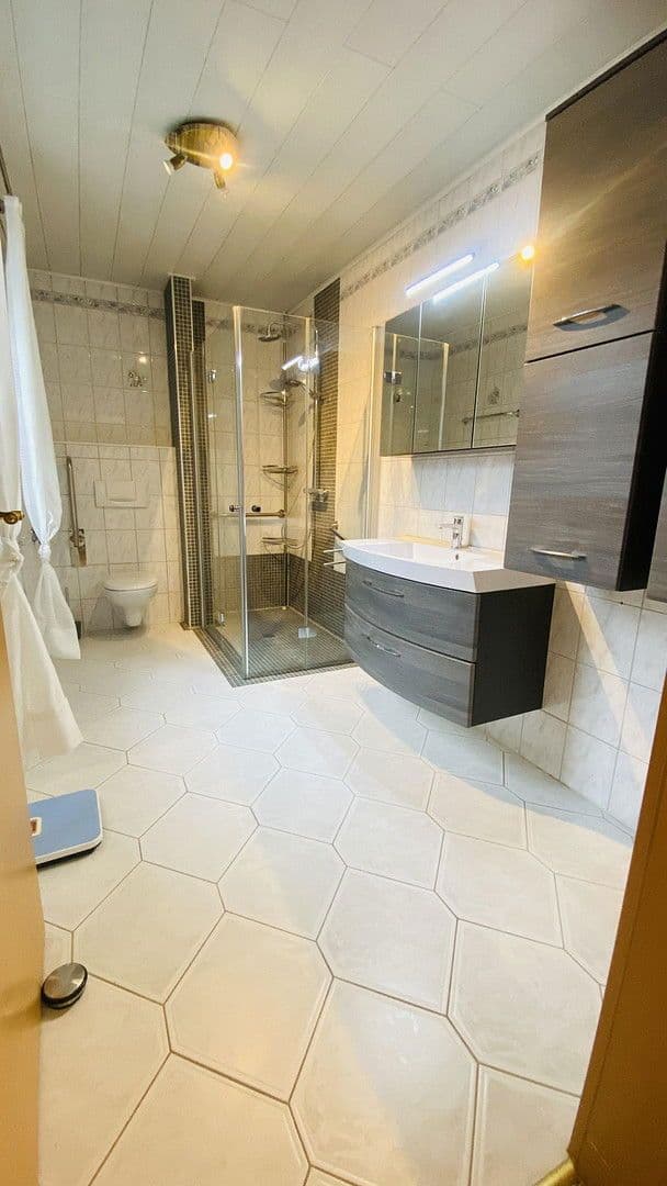 house for sale, 211 m², Mainleus, Bavaria house for sale, 211 m², Mainleus, Bavaria