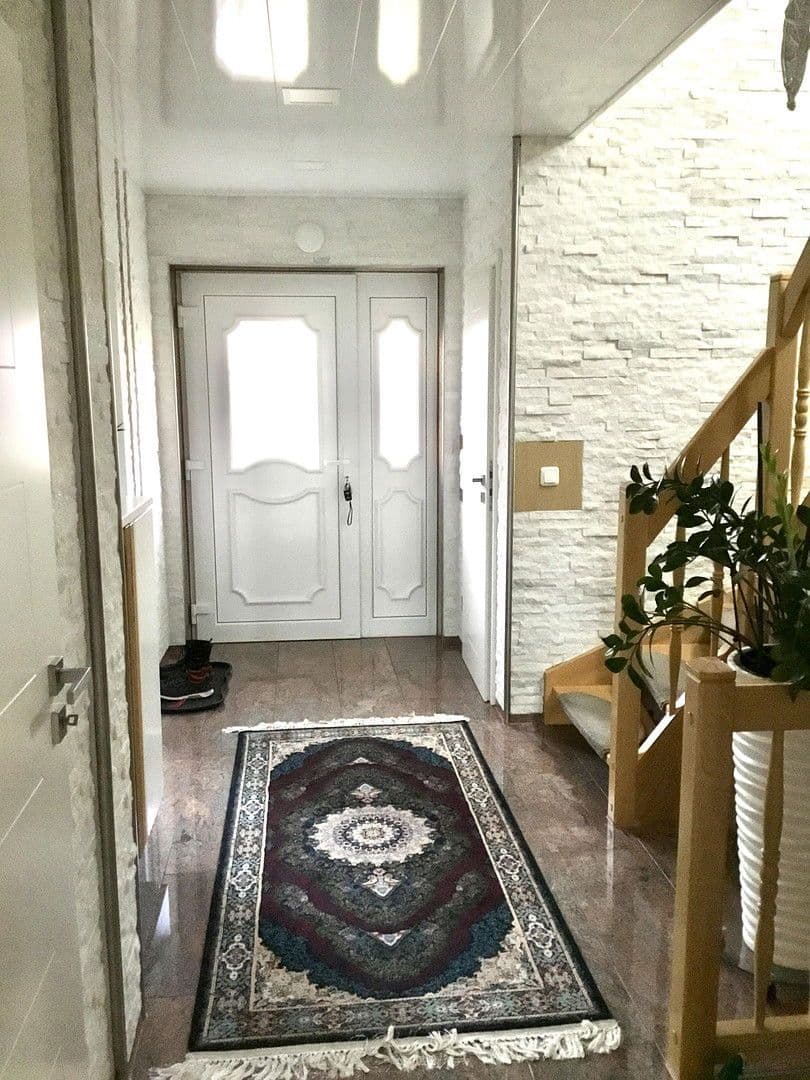 house for sale, 211 m², Mainleus, Bavaria house for sale, 211 m², Mainleus, Bavaria