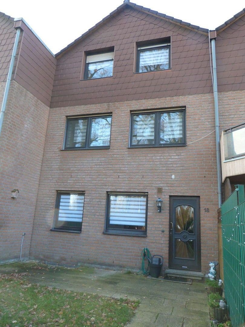 house for sale, 91 m², Haselhuhnweg 18, Dorsten, North Rhine-Westphalia house for sale, 91 m², Haselhuhnweg 18, Dorsten, North Rhine-Westphalia