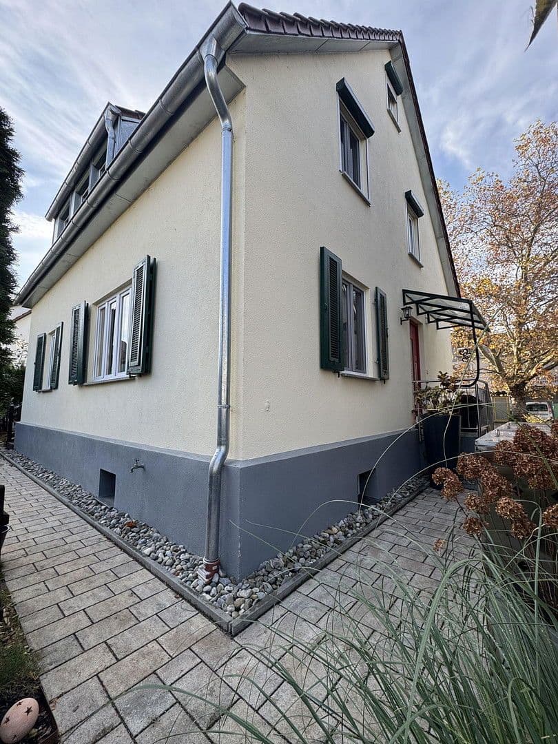 house for sale, 170 m², Kirchheim unter Teck, Baden-Württemberg house for sale, 170 m², Kirchheim unter Teck, Baden-Württemberg