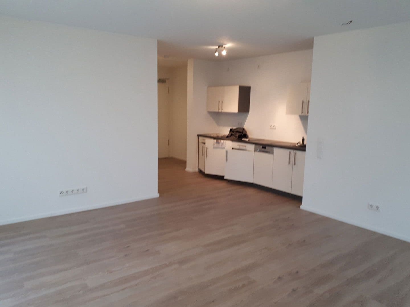 2 bedroom flat for sale, 51 m², Ludwigshafen, Rhineland-Palatinate 2 bedroom flat for sale, 51 m², Ludwigshafen, Rhineland-Palatinate