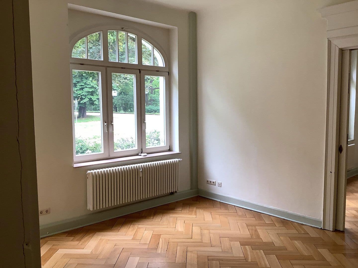 4 bedroom flat to rent, 165 m², Lindenauallee 28, Gotha, Thuringia 4 bedroom flat to rent, 165 m², Lindenauallee 28, Gotha, Thuringia