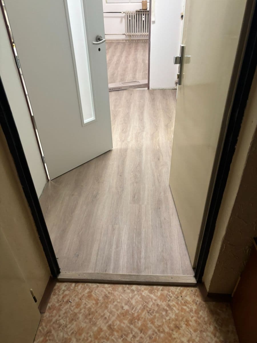 1 bedroom with open-plan kitchen flat to rent, 48 m², Příčná, Příbram, Středočeský Region 1 bedroom with open-plan kitchen flat to rent, 48 m², Příčná, Příbram, Středočeský Region