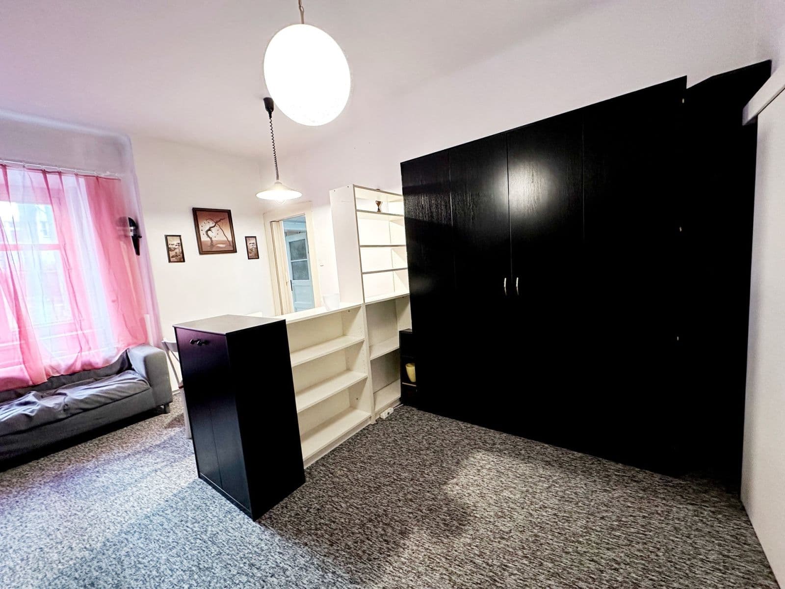 1 bedroom with open-plan kitchen flat to rent, 56 m², Boleslavská, Prague, Prague 1 bedroom with open-plan kitchen flat to rent, 56 m², Boleslavská, Prague, Prague