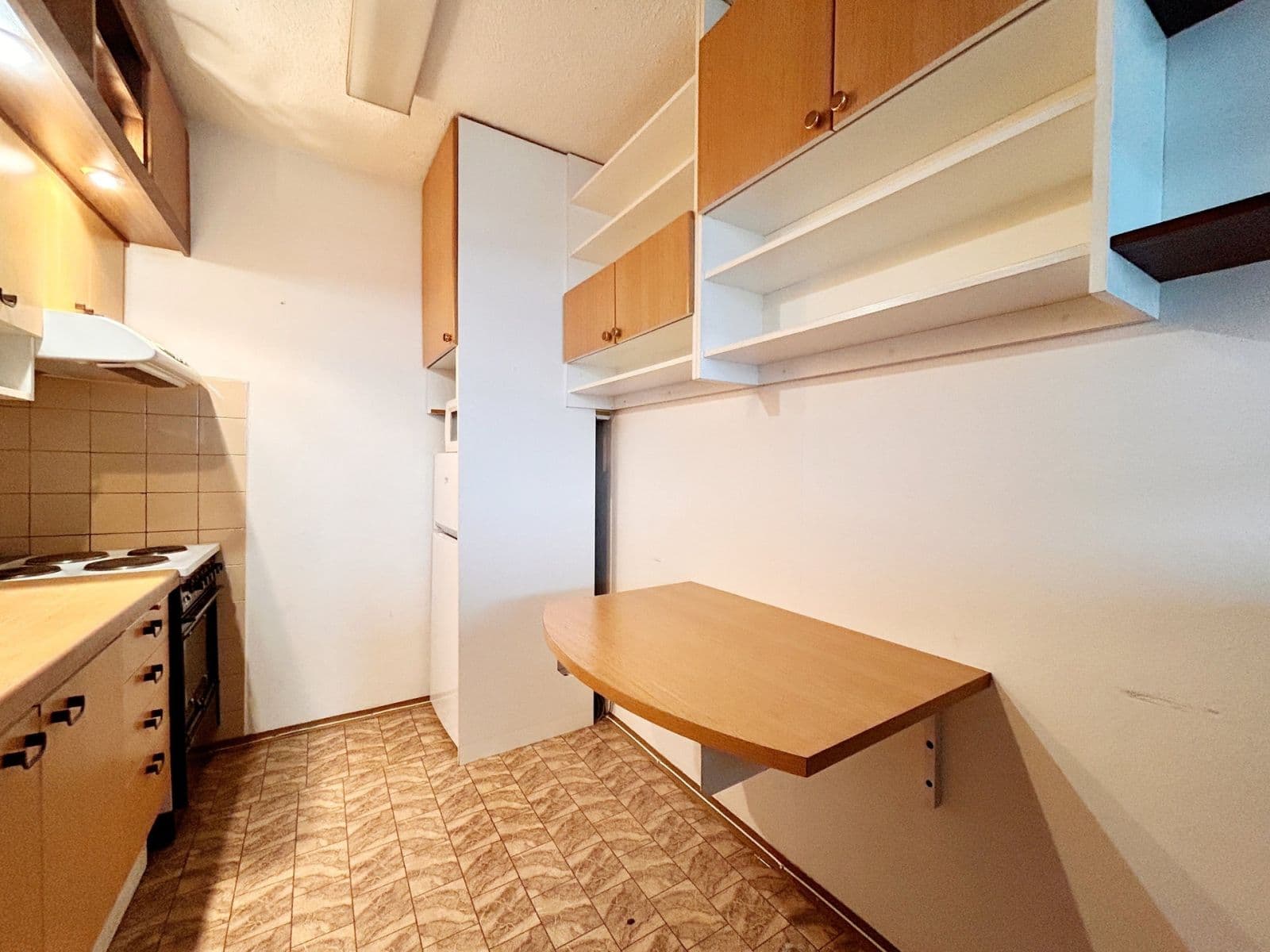 1 bedroom with open-plan kitchen flat to rent, 43 m², Kurčatovova, Prague, Prague 1 bedroom with open-plan kitchen flat to rent, 43 m², Kurčatovova, Prague, Prague