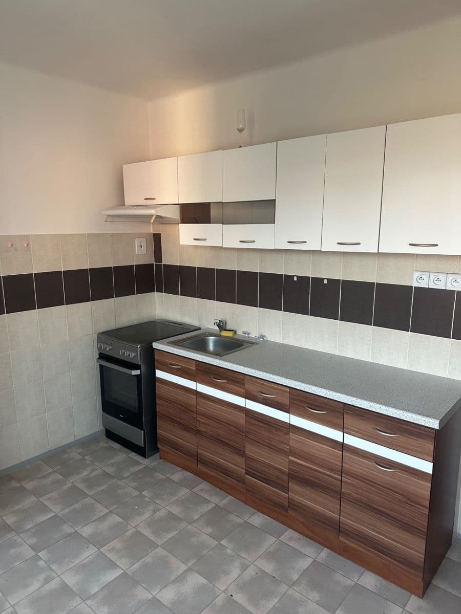 2 bedroom flat to rent, 55 m², Sídliště, Nový Knín, Středočeský Region 2 bedroom flat to rent, 55 m², Sídliště, Nový Knín, Středočeský Region