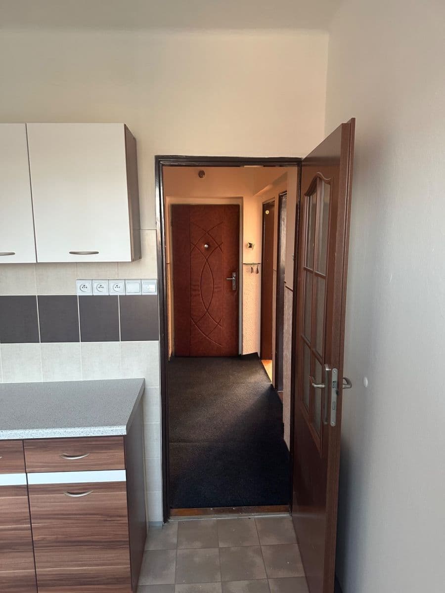 2 bedroom flat to rent, 55 m², Sídliště, Nový Knín, Středočeský Region 2 bedroom flat to rent, 55 m², Sídliště, Nový Knín, Středočeský Region