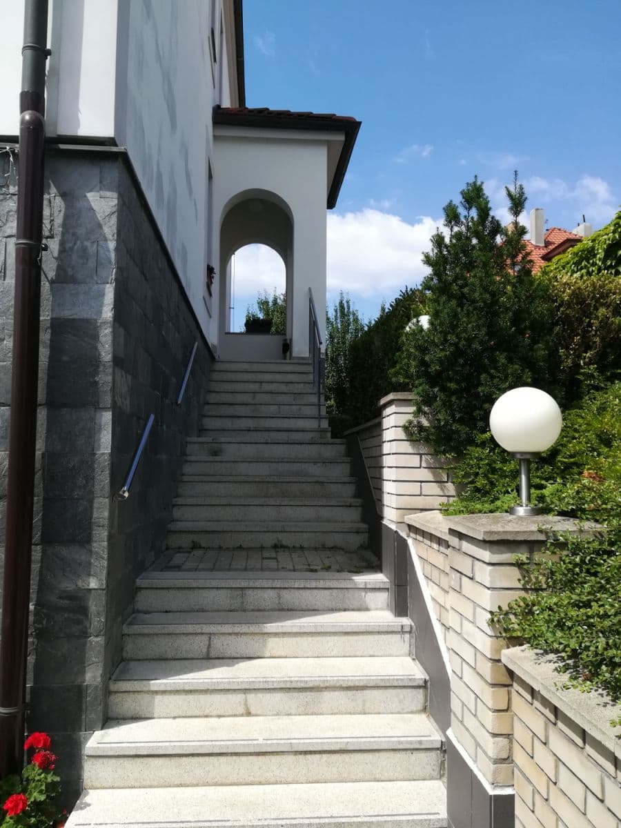 flat to rent, 300 m², Révová, Prague, Prague flat to rent, 300 m², Révová, Prague, Prague