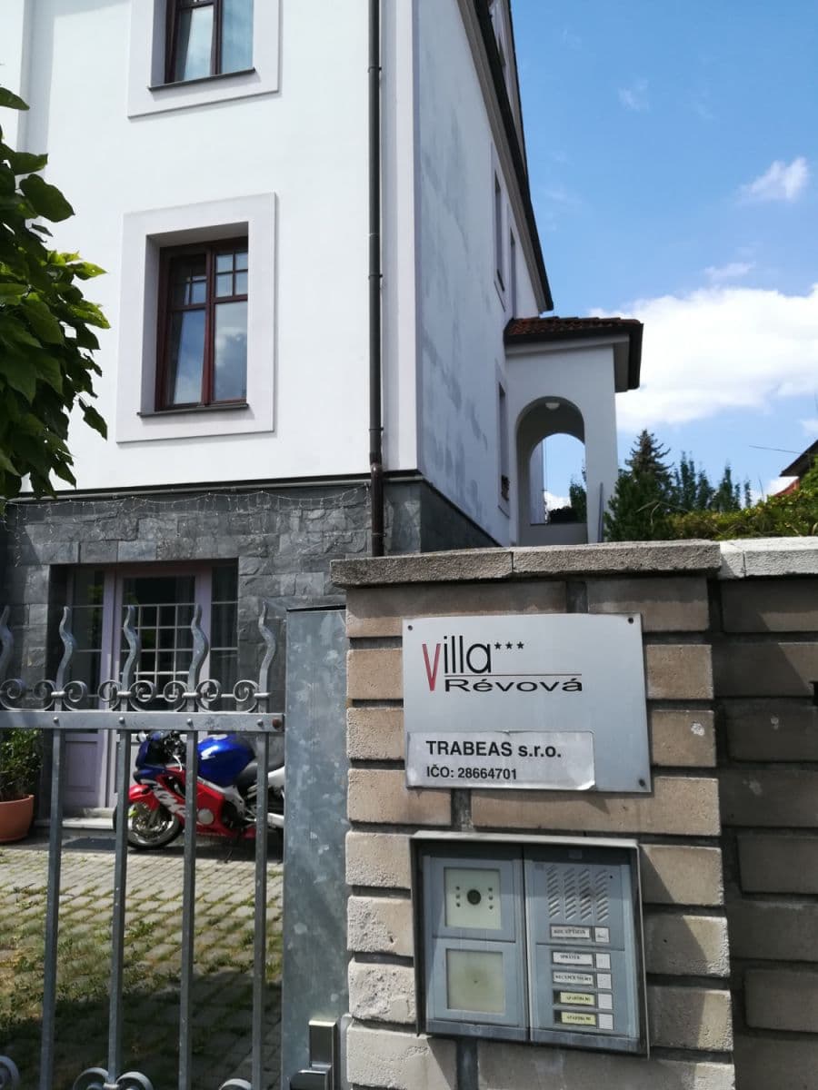 flat to rent, 300 m², Révová, Prague, Prague flat to rent, 300 m², Révová, Prague, Prague