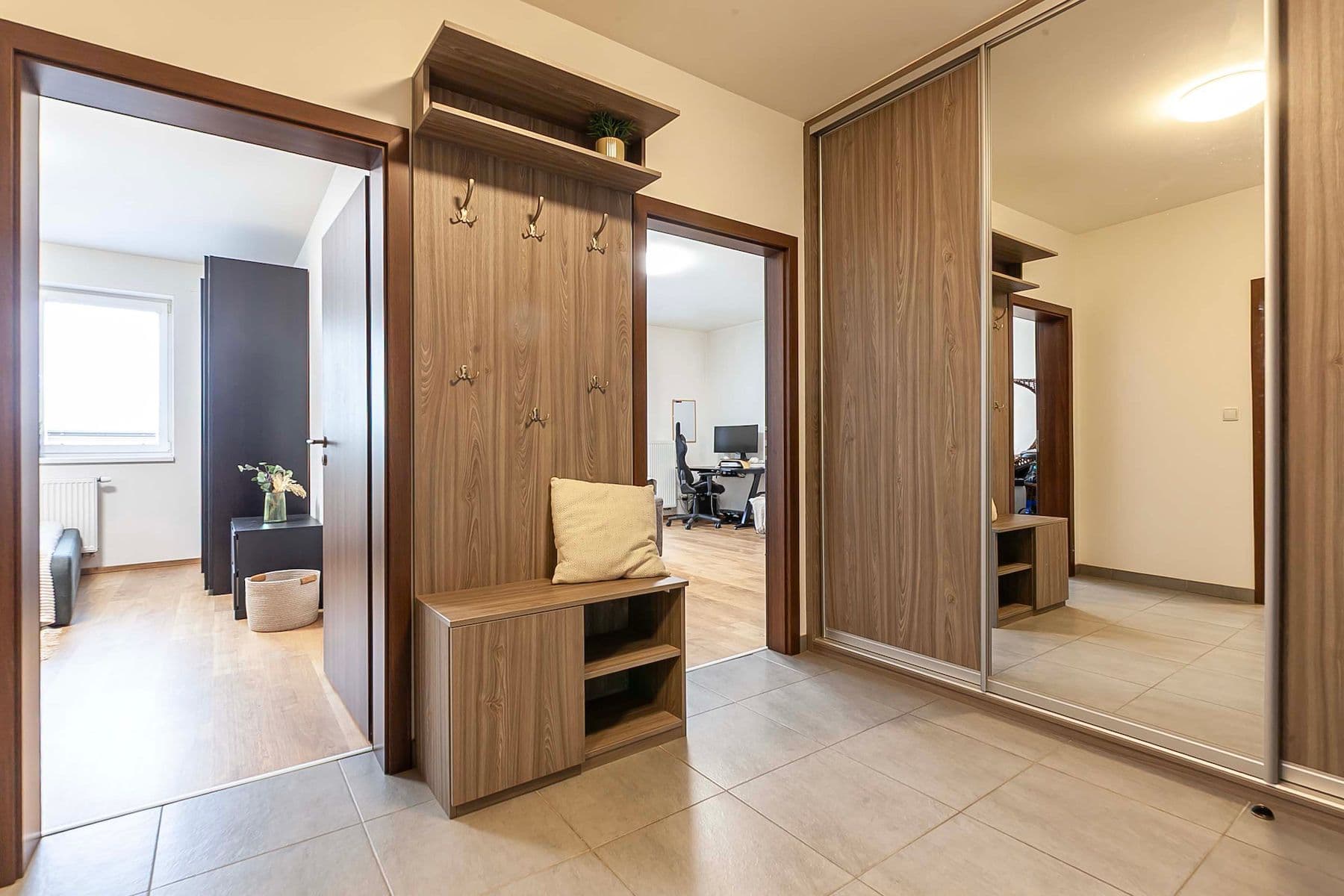 1 bedroom with open-plan kitchen flat for sale, 62 m², Nepilova, Beroun, Středočeský Region 1 bedroom with open-plan kitchen flat for sale, 62 m², Nepilova, Beroun, Středočeský Region