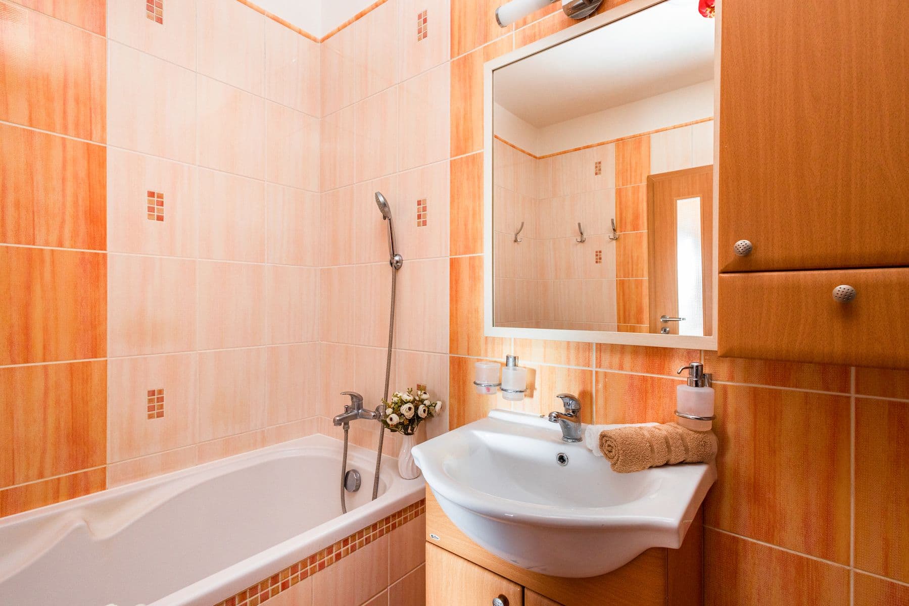 2 bedroom with open-plan kitchen flat for sale, 69 m², Trojmezní, Šestajovice, Středočeský Region 2 bedroom with open-plan kitchen flat for sale, 69 m², Trojmezní, Šestajovice, Středočeský Region