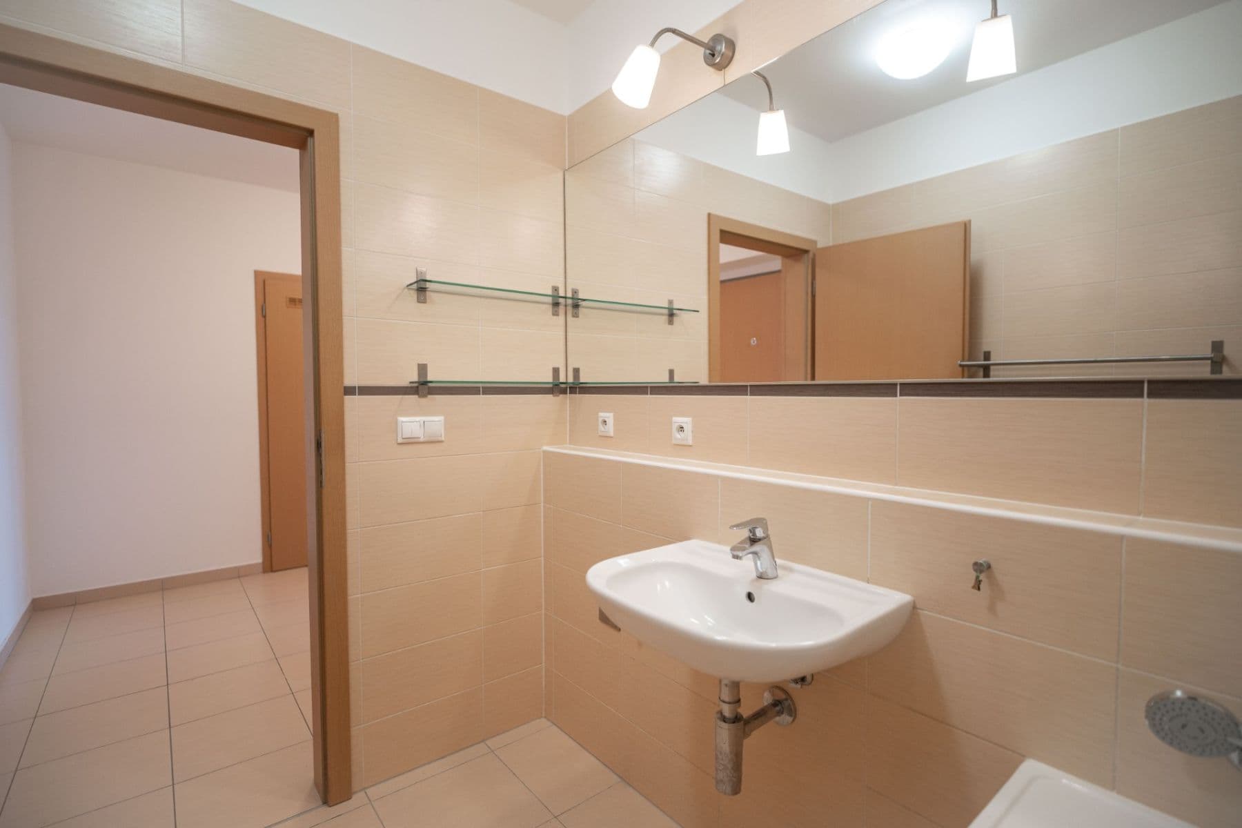 1 bedroom with open-plan kitchen flat for sale, 58 m², K Babě, Brno, Jihomoravský Region 1 bedroom with open-plan kitchen flat for sale, 58 m², K Babě, Brno, Jihomoravský Region