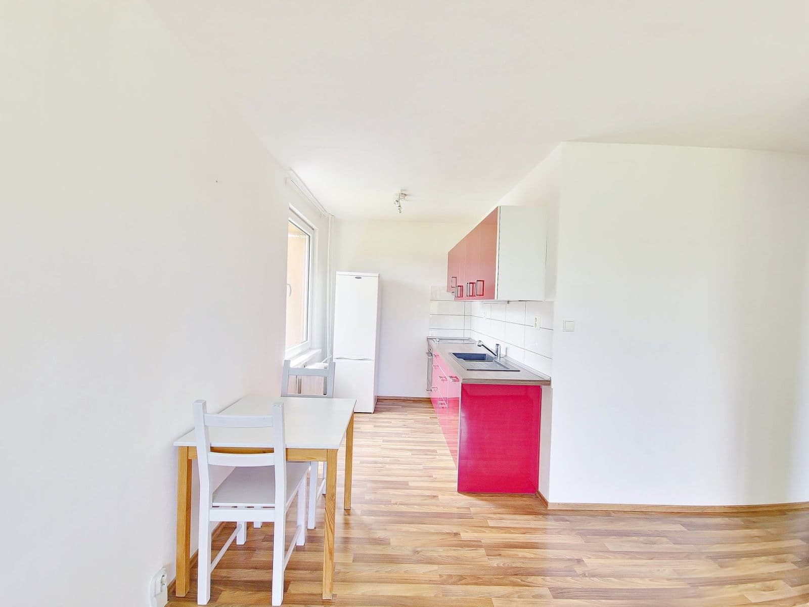 1 bedroom with open-plan kitchen flat for sale, 47 m², Oleška, Středočeský Region 1 bedroom with open-plan kitchen flat for sale, 47 m², Oleška, Středočeský Region