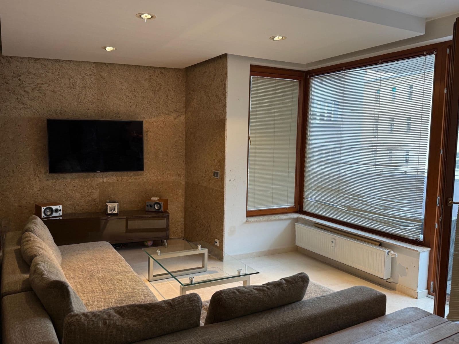 2 bedroom with open-plan kitchen flat to rent, 76 m², Pod Kavalírkou, Prague, Prague 2 bedroom with open-plan kitchen flat to rent, 76 m², Pod Kavalírkou, Prague, Prague