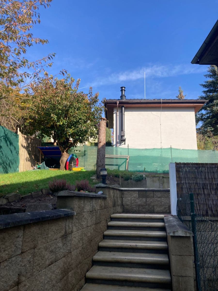 2 bedroom with open-plan kitchen flat to rent, 95 m², Velké Popovice, Středočeský Region 2 bedroom with open-plan kitchen flat to rent, 95 m², Velké Popovice, Středočeský Region