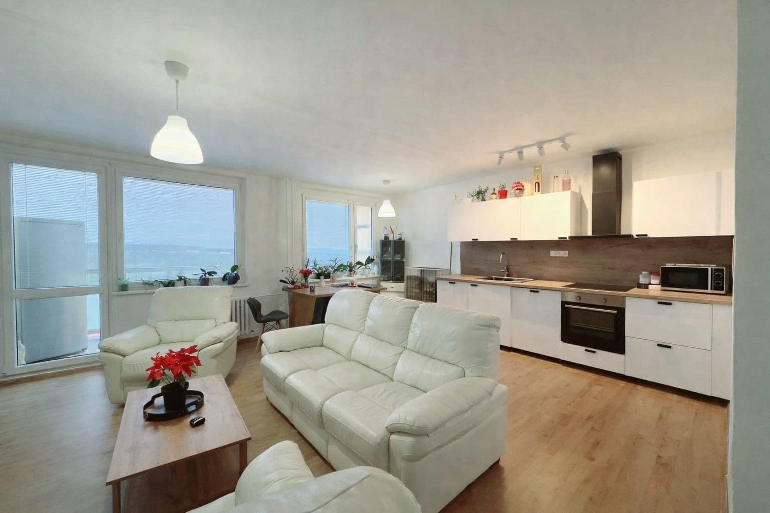 2 bedroom with open-plan kitchen flat to rent, 69 m², Karla Marxe, Most, Ústecký Region 2 bedroom with open-plan kitchen flat to rent, 69 m², Karla Marxe, Most, Ústecký Region