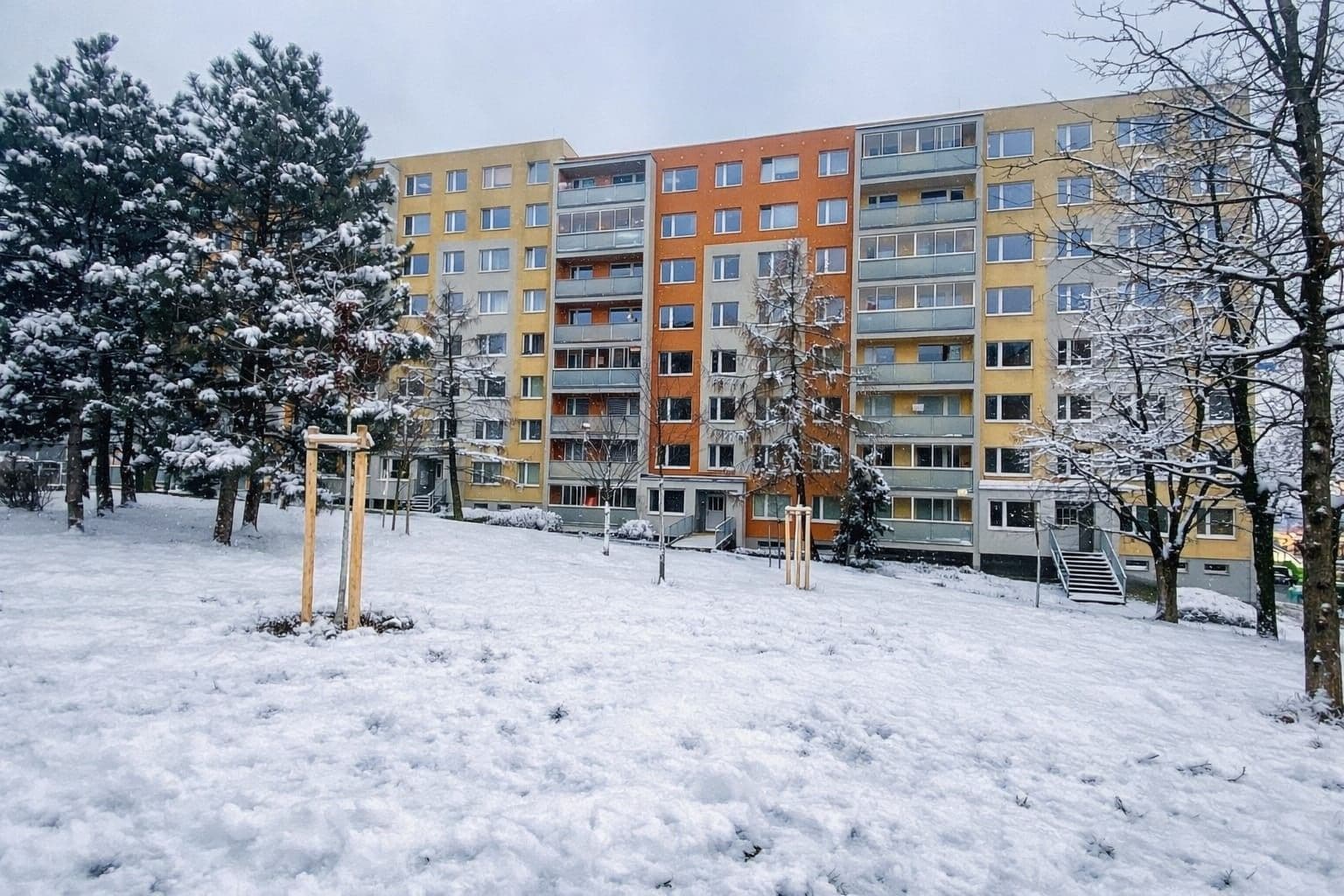 2 bedroom with open-plan kitchen flat to rent, 69 m², Karla Marxe, Most, Ústecký Region 2 bedroom with open-plan kitchen flat to rent, 69 m², Karla Marxe, Most, Ústecký Region