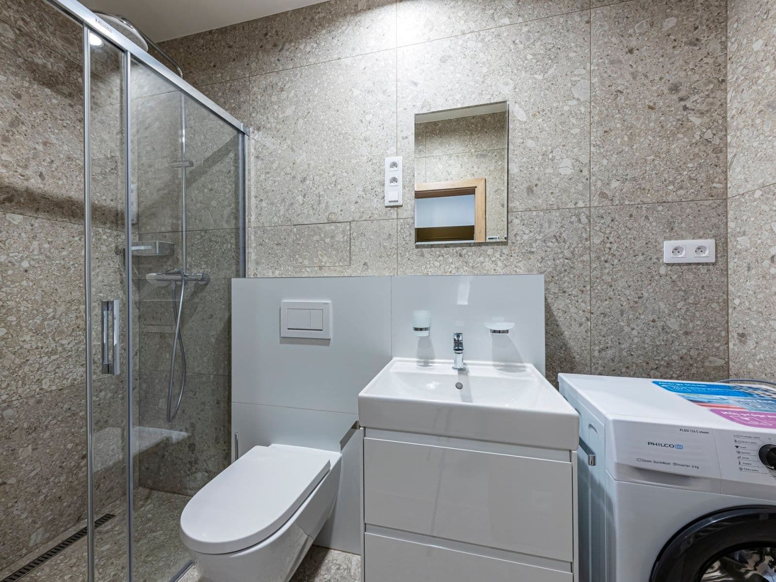 1 bedroom with open-plan kitchen flat to rent, 36 m², Svatoslavova, Prague, Prague 1 bedroom with open-plan kitchen flat to rent, 36 m², Svatoslavova, Prague, Prague