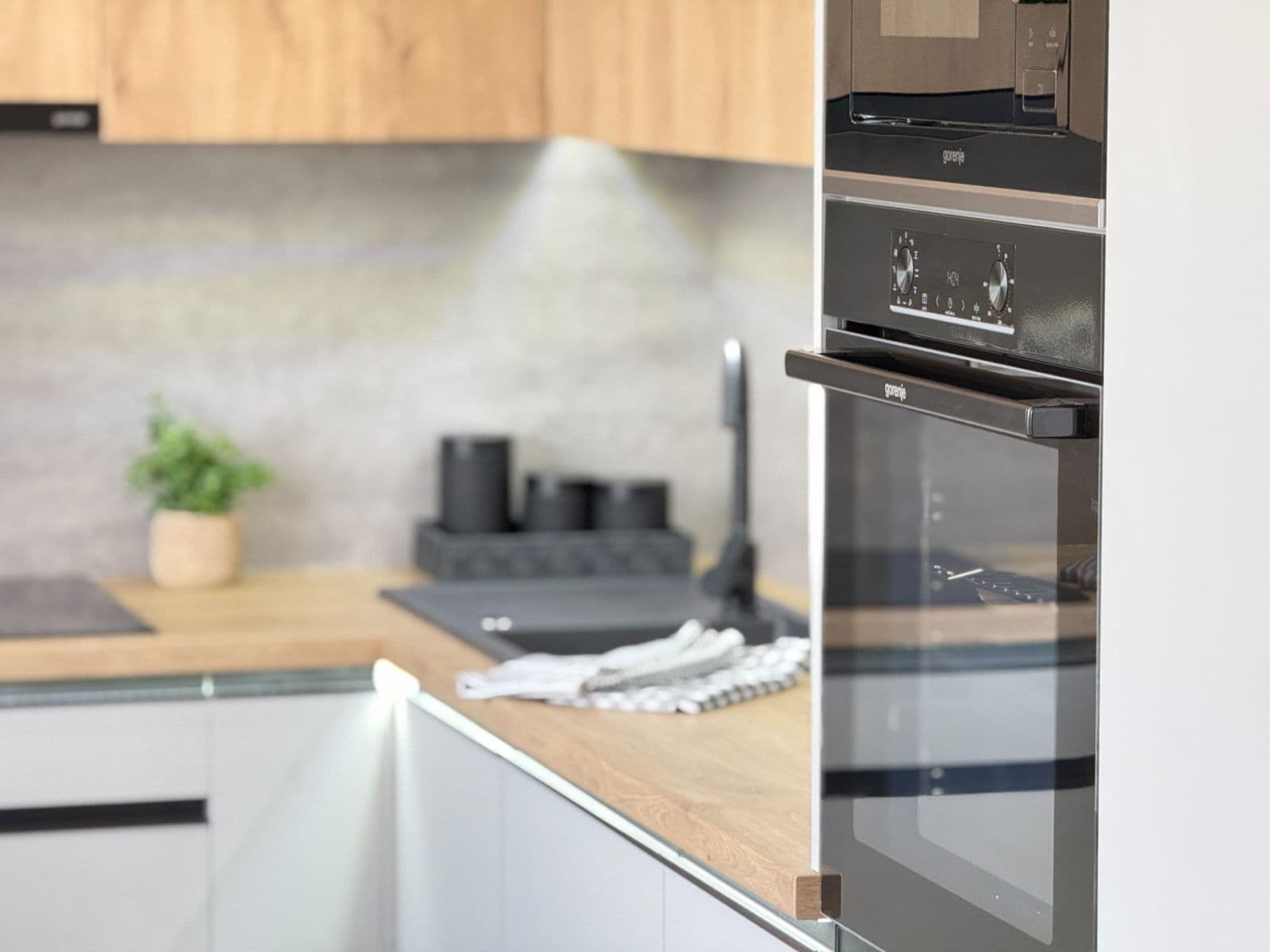 2 bedroom with open-plan kitchen flat for sale, 64 m², Ukrajinská, Ostrava, Moravskoslezský Region 2 bedroom with open-plan kitchen flat for sale, 64 m², Ukrajinská, Ostrava, Moravskoslezský Region