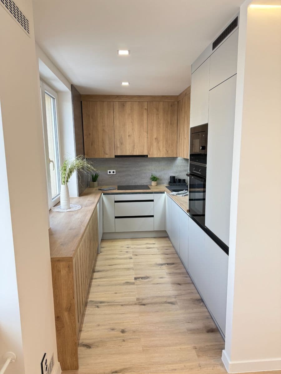 2 bedroom with open-plan kitchen flat for sale, 64 m², Ukrajinská, Ostrava, Moravskoslezský Region 2 bedroom with open-plan kitchen flat for sale, 64 m², Ukrajinská, Ostrava, Moravskoslezský Region