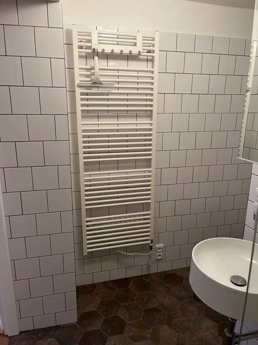 Studio flat to rent, 40 m², V Horní Stromce, Prague, Prague Studio flat to rent, 40 m², V Horní Stromce, Prague, Prague