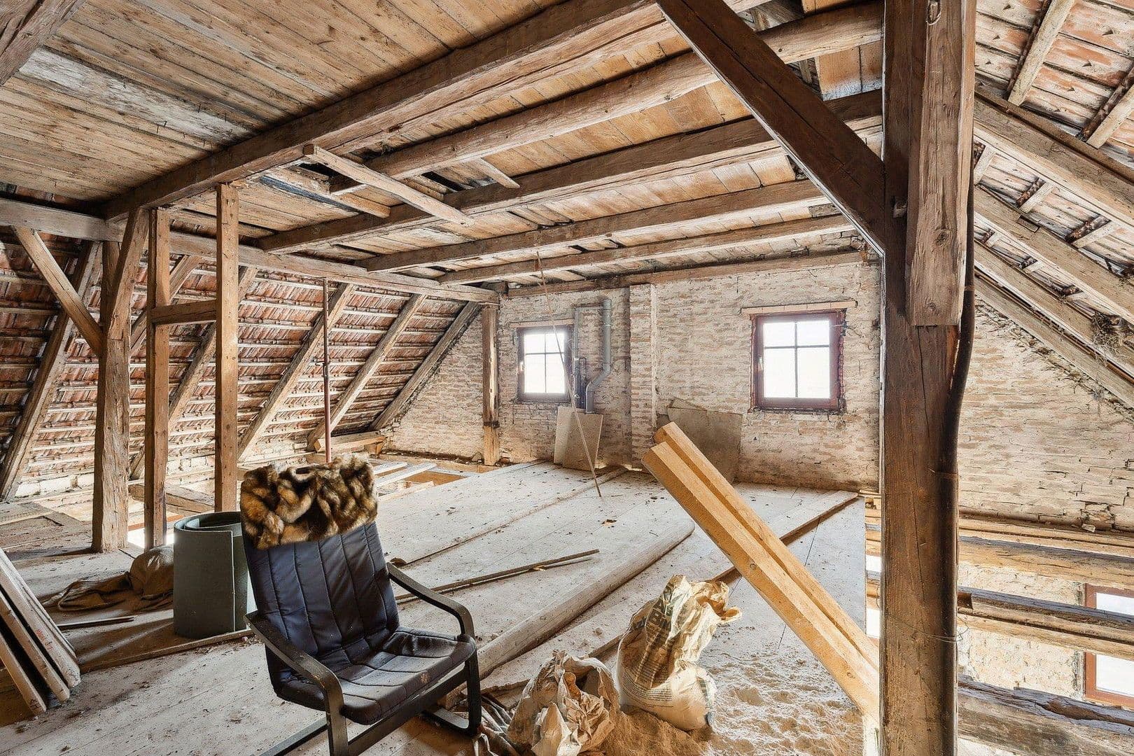 house for sale, 443 m², Ottobeurer Straße 17, Markt Rettenbach, Bavaria house for sale, 443 m², Ottobeurer Straße 17, Markt Rettenbach, Bavaria