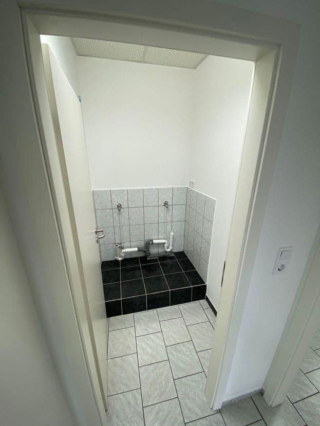 office to rent, 88 m², Humbserstr.22, Fürth, Bavaria office to rent, 88 m², Humbserstr.22, Fürth, Bavaria