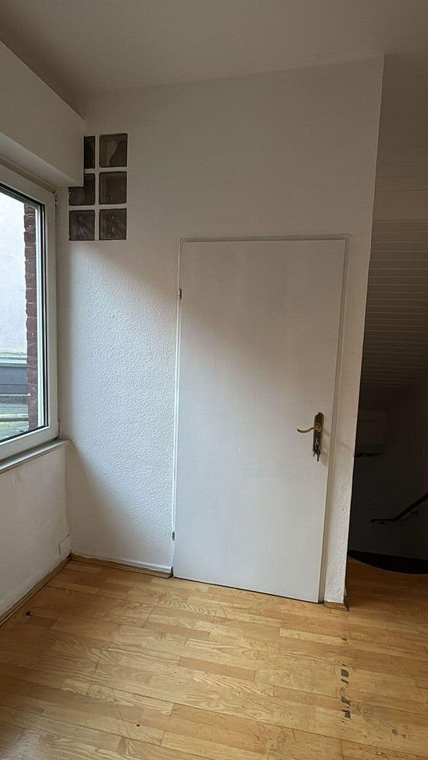 office to rent, 12 m², Bahnhofstr 48, Alsdorf, North Rhine-Westphalia office to rent, 12 m², Bahnhofstr 48, Alsdorf, North Rhine-Westphalia