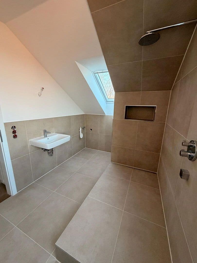 4 bedroom flat to rent, 99 m², Jahnstr. 7, Osnabrück, Lower Saxony 4 bedroom flat to rent, 99 m², Jahnstr. 7, Osnabrück, Lower Saxony