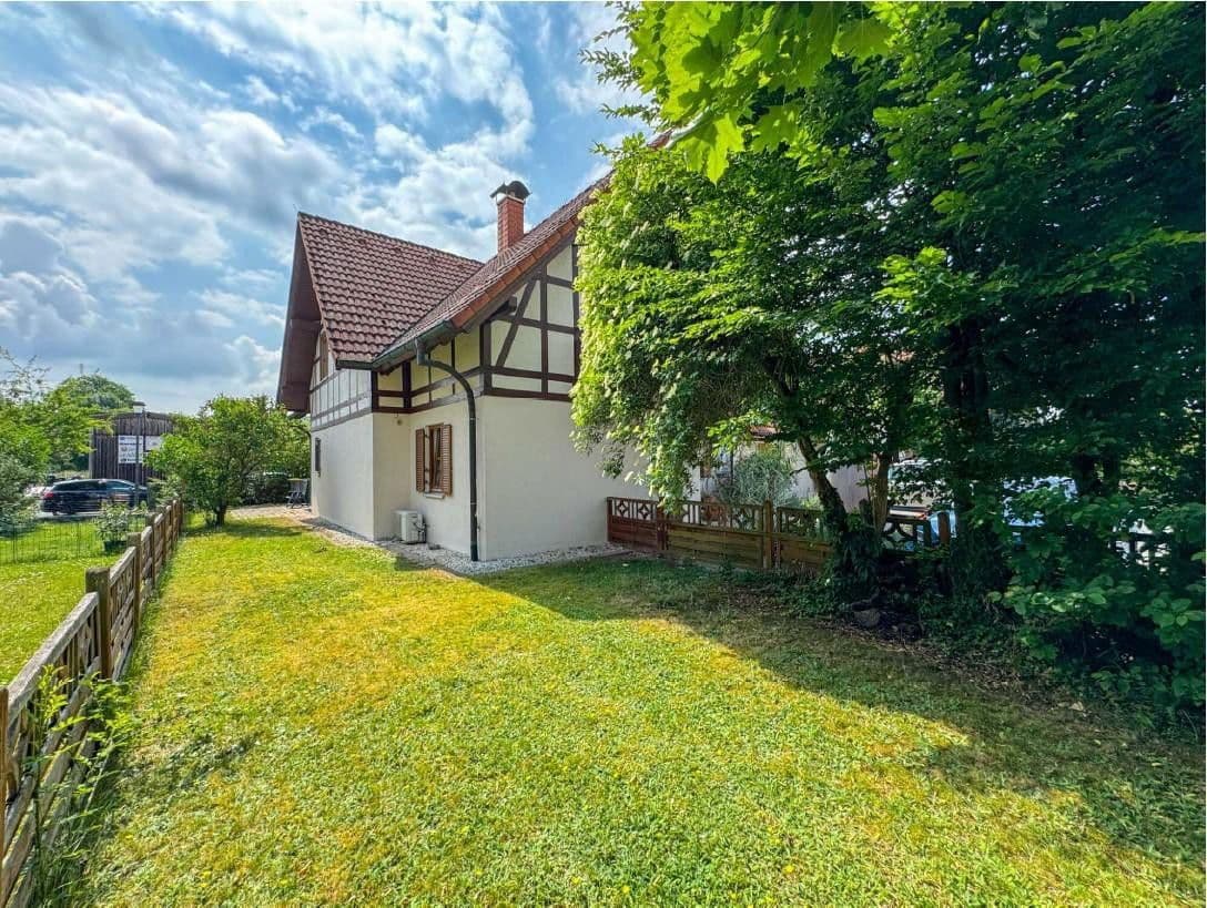 office to rent, 150 m², Hutstraße 15,, Itzgrund, Bavaria office to rent, 150 m², Hutstraße 15,, Itzgrund, Bavaria