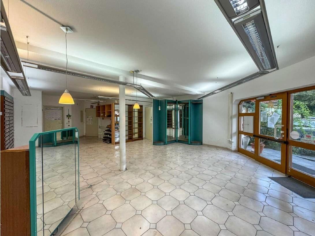 office to rent, 150 m², Hutstraße 15,, Itzgrund, Bavaria office to rent, 150 m², Hutstraße 15,, Itzgrund, Bavaria