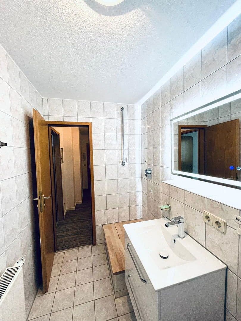 1 bedroom with open-plan kitchen flat to rent, 61 m², Friedrichstraße 46, Denkendorf, Baden-Württemberg 1 bedroom with open-plan kitchen flat to rent, 61 m², Friedrichstraße 46, Denkendorf, Baden-Württemberg