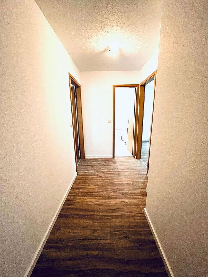 1 bedroom with open-plan kitchen flat to rent, 61 m², Friedrichstraße 46, Denkendorf, Baden-Württemberg 1 bedroom with open-plan kitchen flat to rent, 61 m², Friedrichstraße 46, Denkendorf, Baden-Württemberg