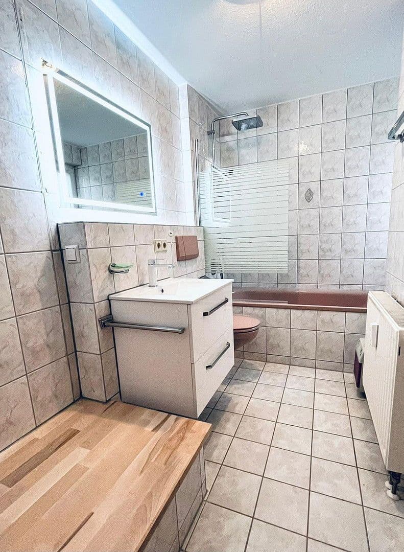 1 bedroom with open-plan kitchen flat to rent, 61 m², Friedrichstraße 46, Denkendorf, Baden-Württemberg 1 bedroom with open-plan kitchen flat to rent, 61 m², Friedrichstraße 46, Denkendorf, Baden-Württemberg