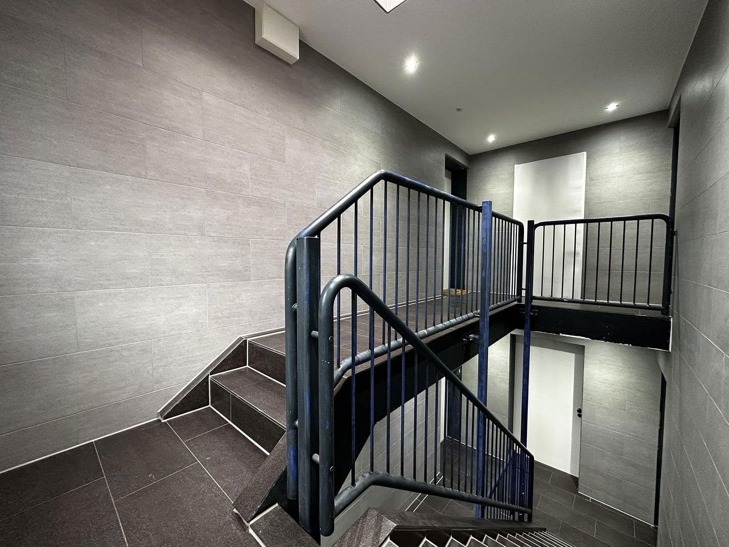 house for sale, 1,236 m², Übacher Weg 121 + 123, Alsdorf, North Rhine-Westphalia house for sale, 1,236 m², Übacher Weg 121 + 123, Alsdorf, North Rhine-Westphalia