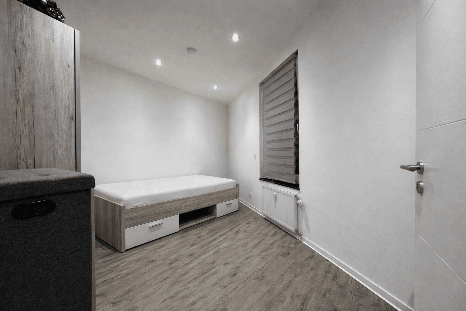 house for sale, 1,236 m², Übacher Weg 121 + 123, Alsdorf, North Rhine-Westphalia house for sale, 1,236 m², Übacher Weg 121 + 123, Alsdorf, North Rhine-Westphalia