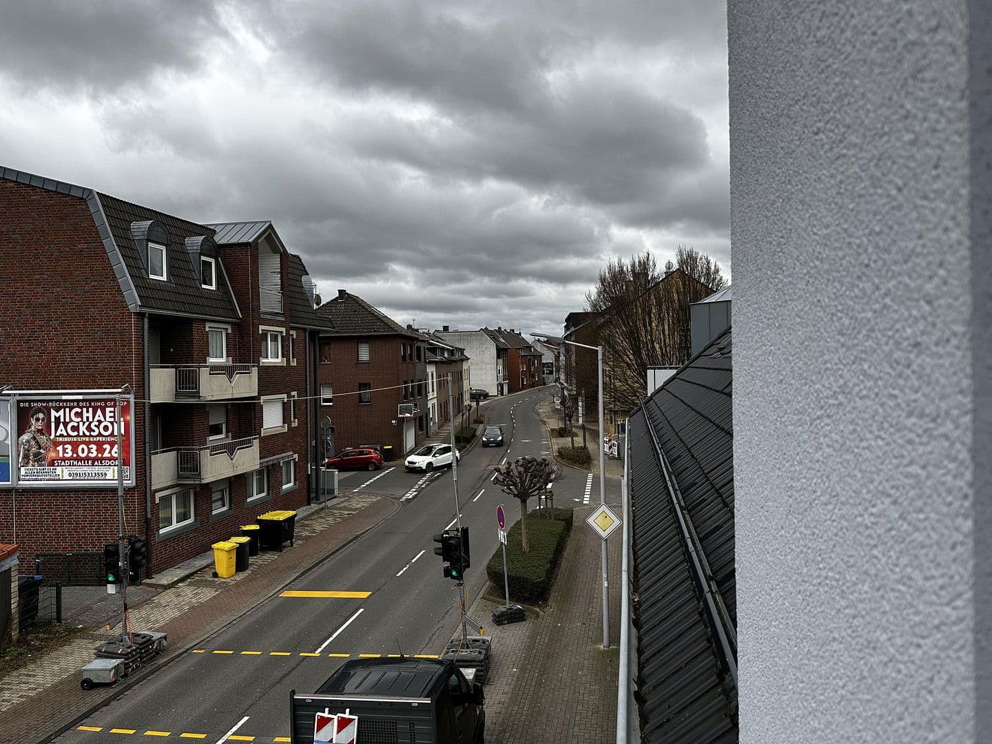 house for sale, 1,236 m², Übacher Weg 121 + 123, Alsdorf, North Rhine-Westphalia house for sale, 1,236 m², Übacher Weg 121 + 123, Alsdorf, North Rhine-Westphalia