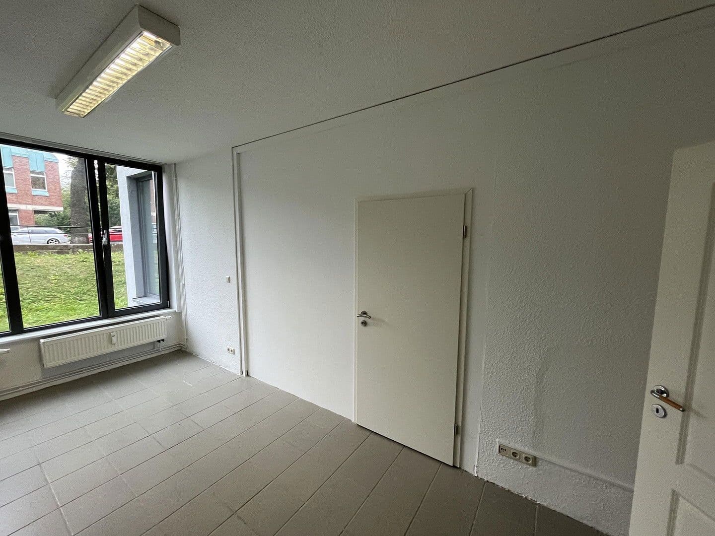 office to rent, 63 m², Fackenburger Allee 44, Lübeck, Schleswig-Holstein office to rent, 63 m², Fackenburger Allee 44, Lübeck, Schleswig-Holstein